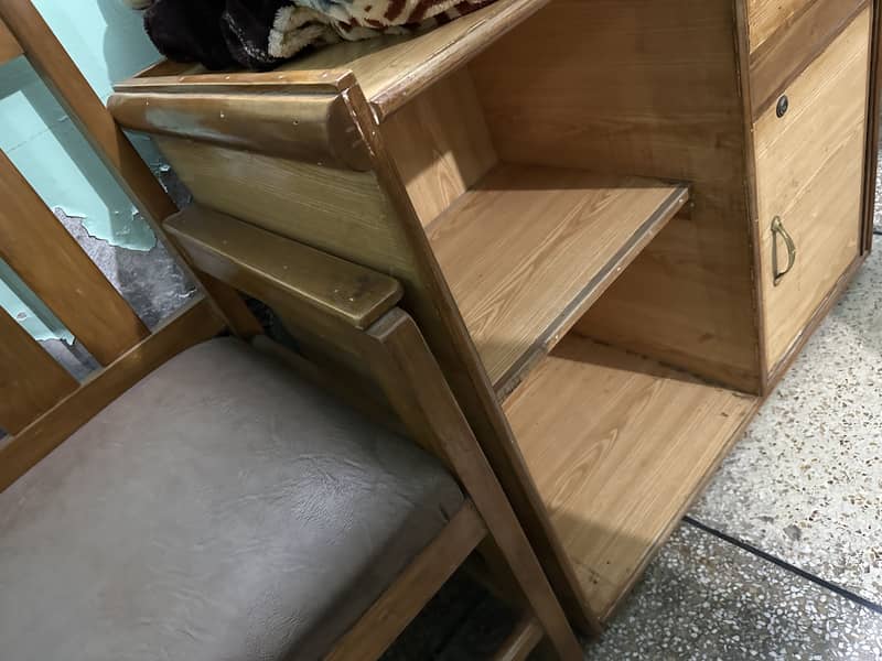 Study table with chair 3