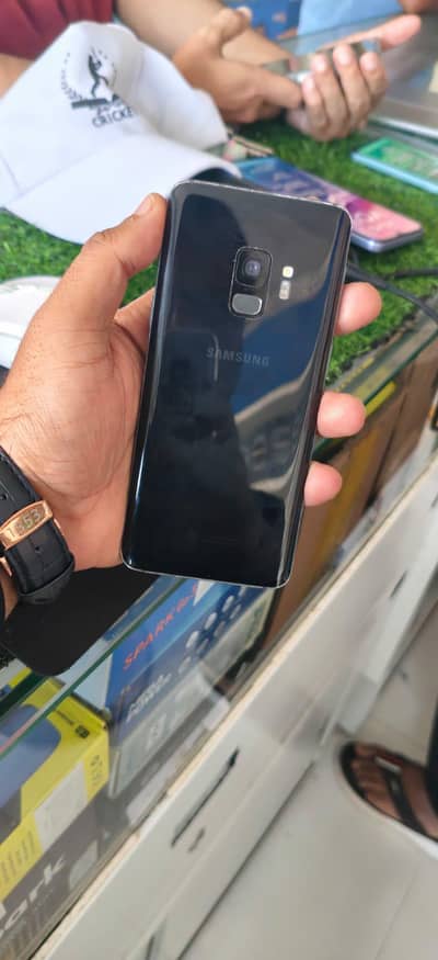 Samsung Mobile S9