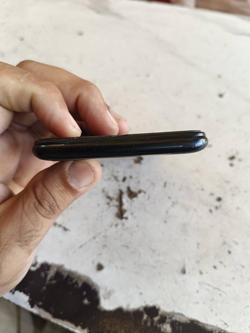 Tecno LC 4