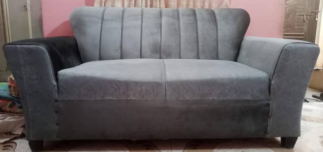 7 seater Grey velvet sofa  set for sale Near & Clean Condition