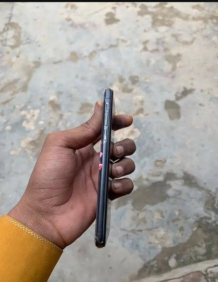 Apple iPhone X 1