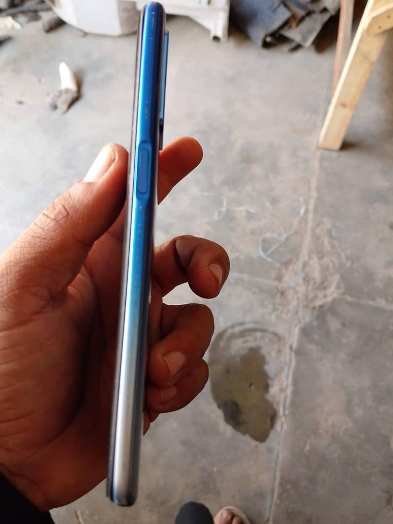 OPPO A54 3