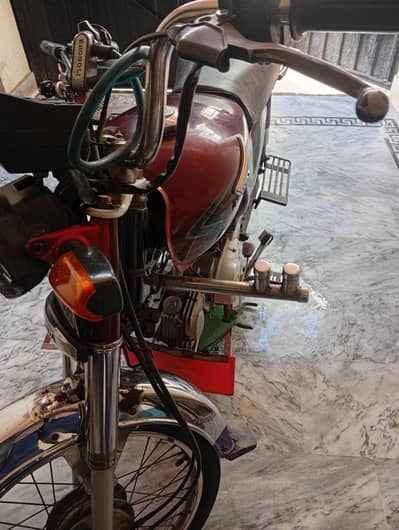 HondacD 70 2018