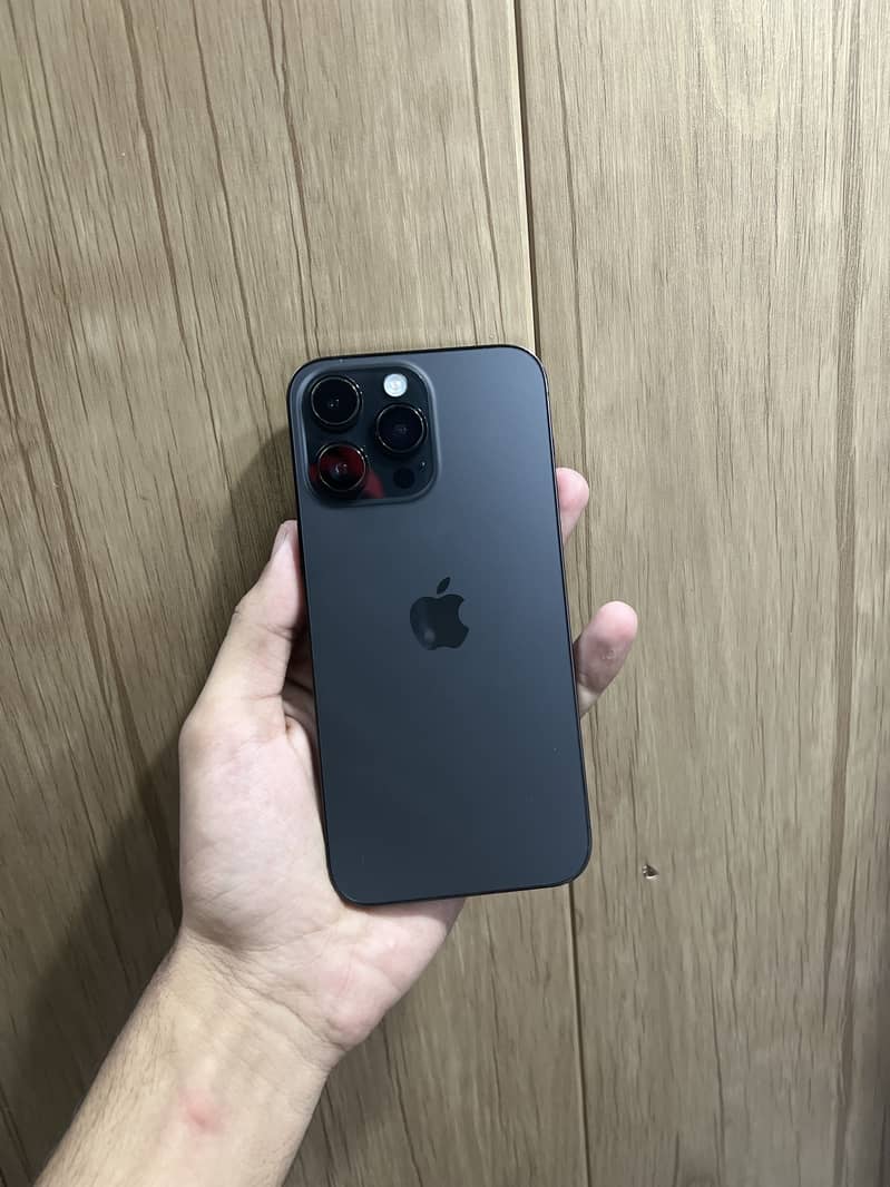 Apple iPhone 14 Pro Max 0