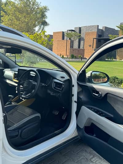 KIA STONIC 2024 Ex+