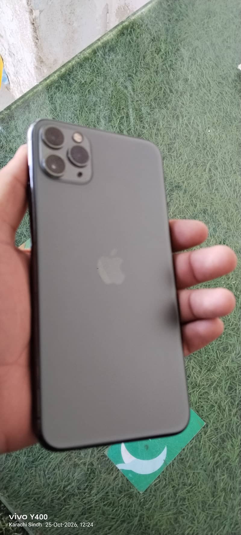 Apple iPhone 11 Pro Max 4