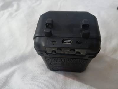 used speaker very good sound