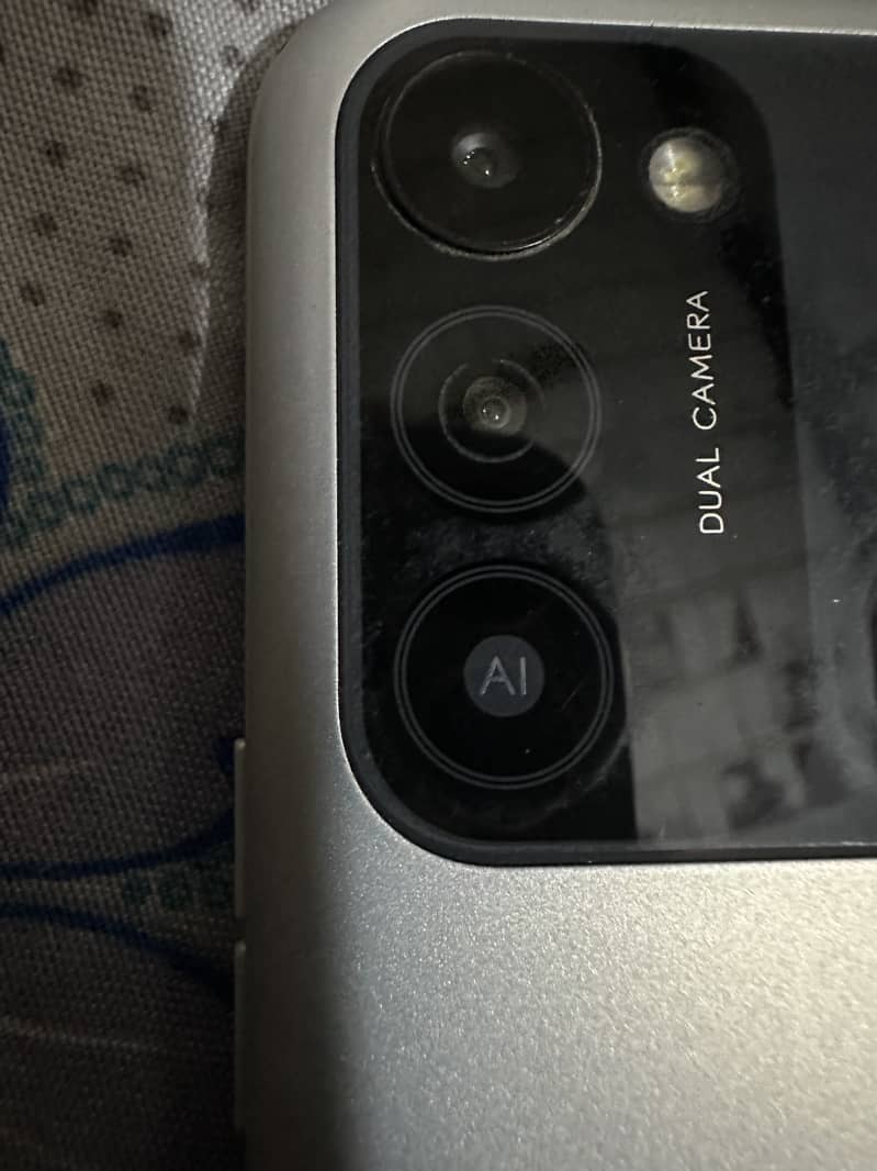 Tecno Spark 8C 0
