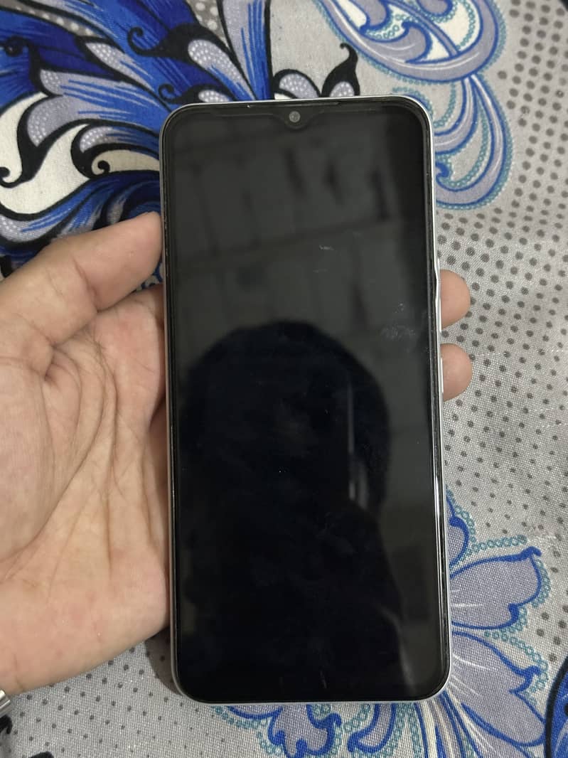 Tecno Spark 8C 6