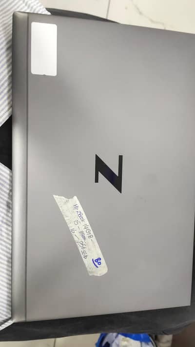 HP ZBOOK FIREFLY 14" G8 CI5 11TH 16GB RAM 256 NVME SSD