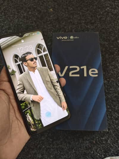 Vivo V21e