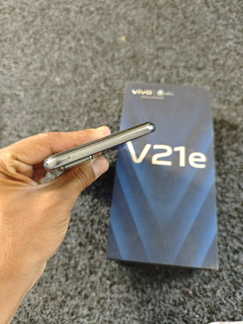 Vivo V21e 2