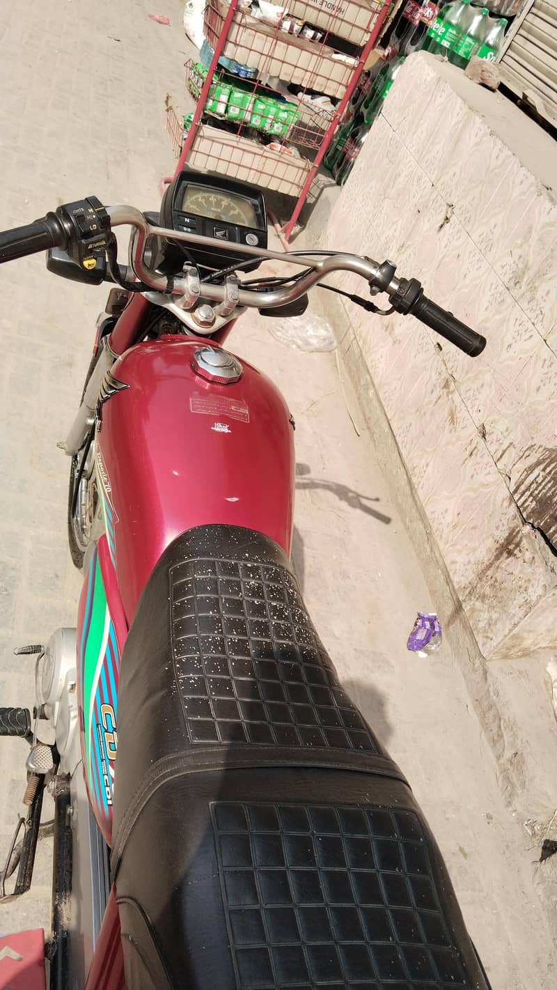 2017 Honda c70 3