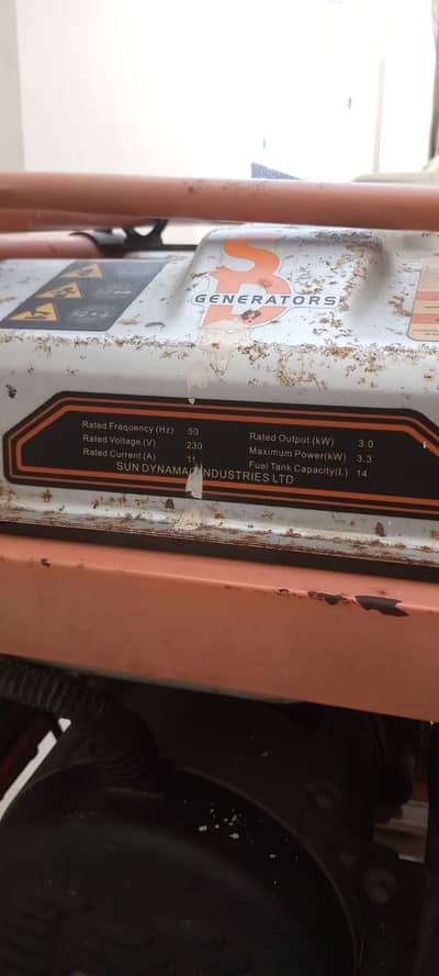 3 kva petrol and gas generator with battery start. Working perfectly