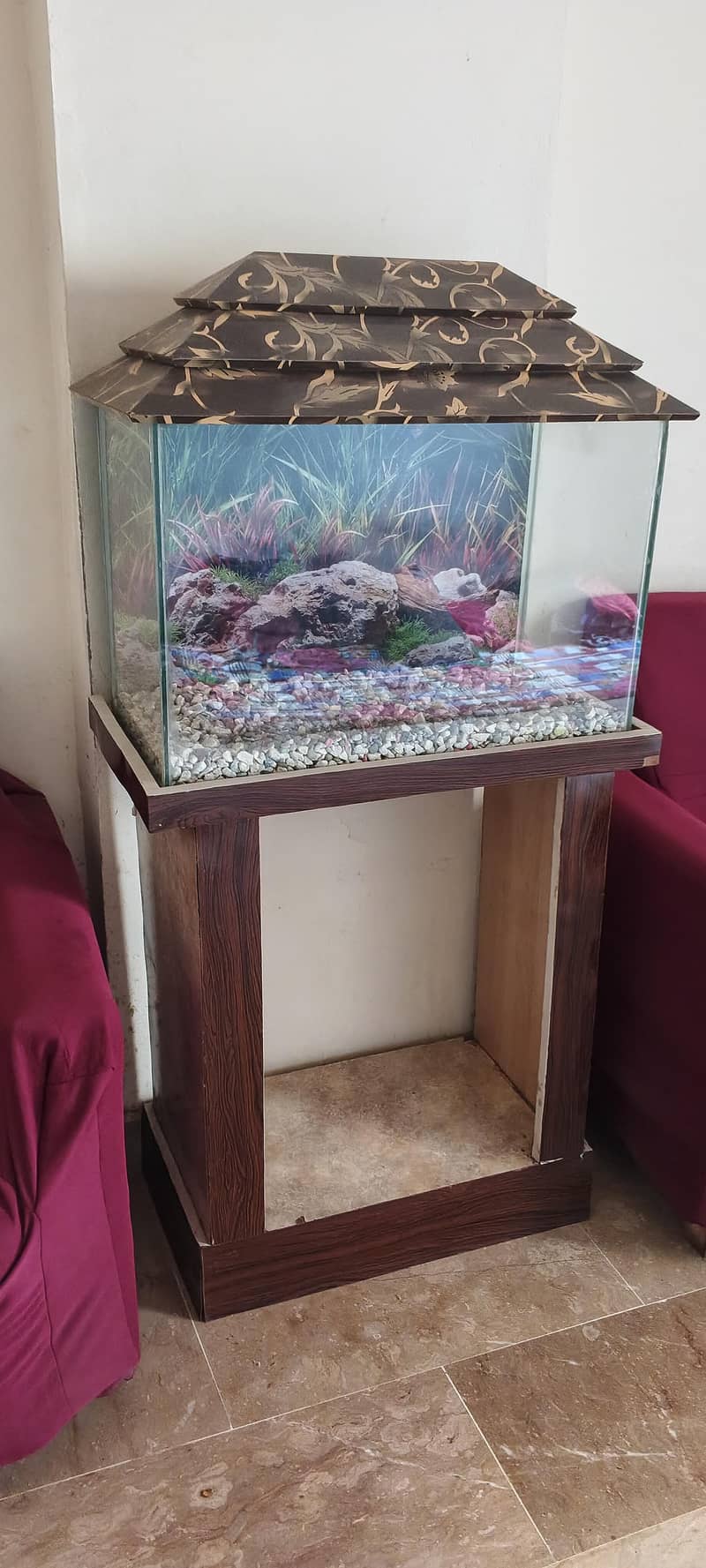 Fish Aquarium with table 0