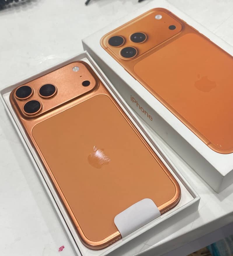 Apple iPhone 17 Pro Max dummy 3