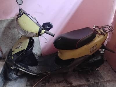 Scooty