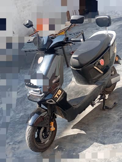Electric Scooty Metro T9