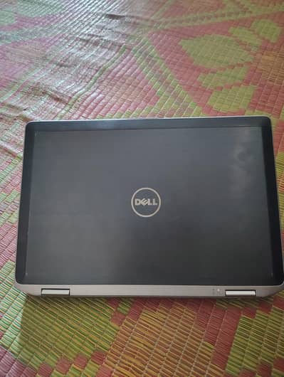 Dell laptop (Core i7 2nd gen) urgent sell