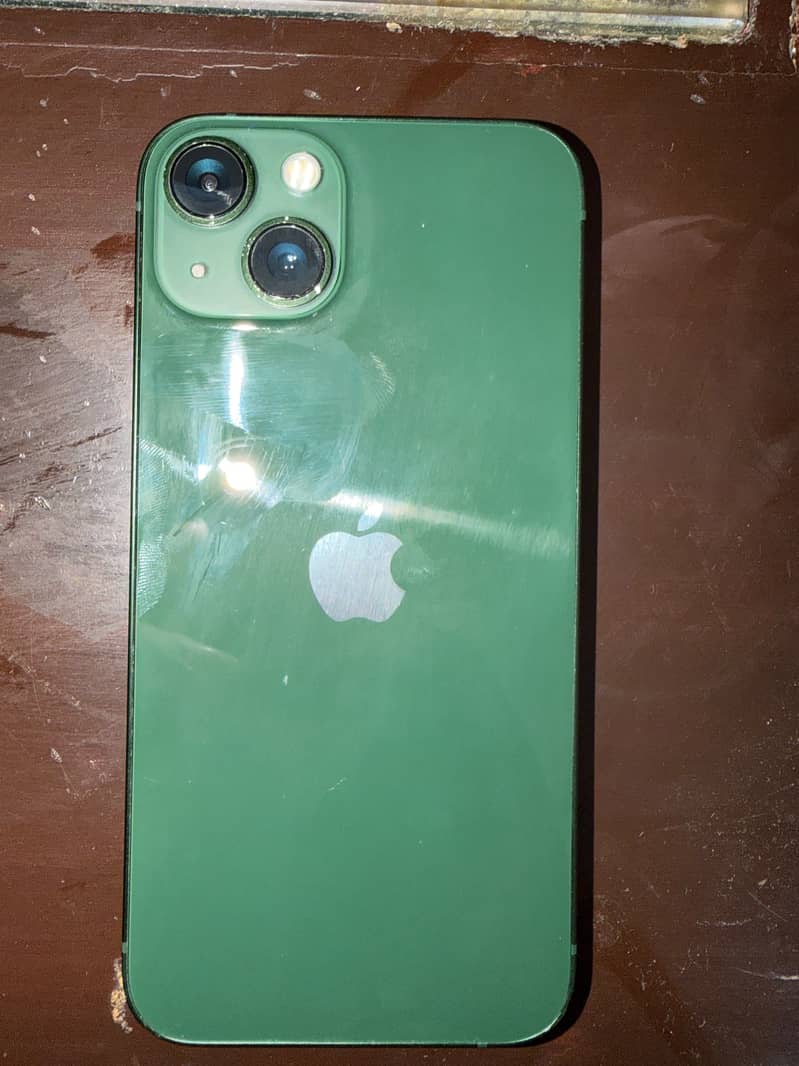 Apple iPhone 13 2
