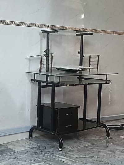 computer table/trolly