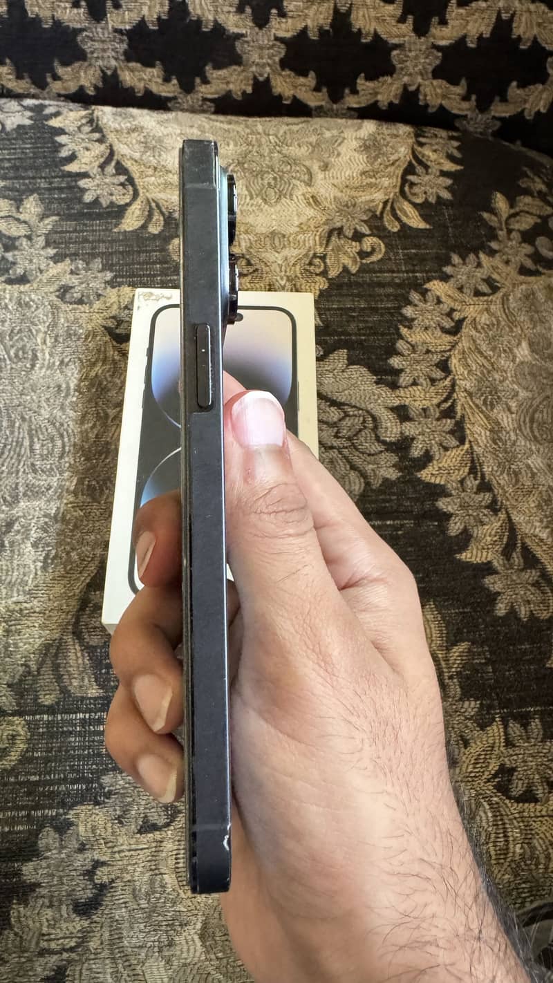Apple iPhone 14 Pro Max 7