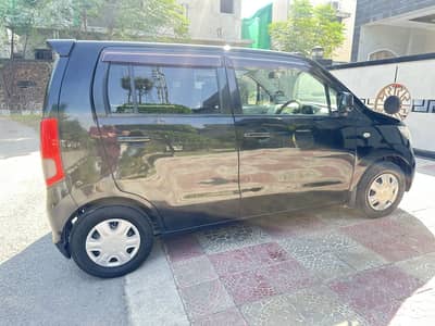 Mazda Azwagon 2012