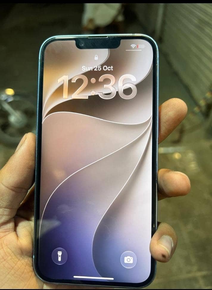 Apple iPhone 14 5