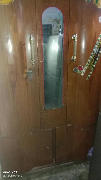 saef almari for sell
