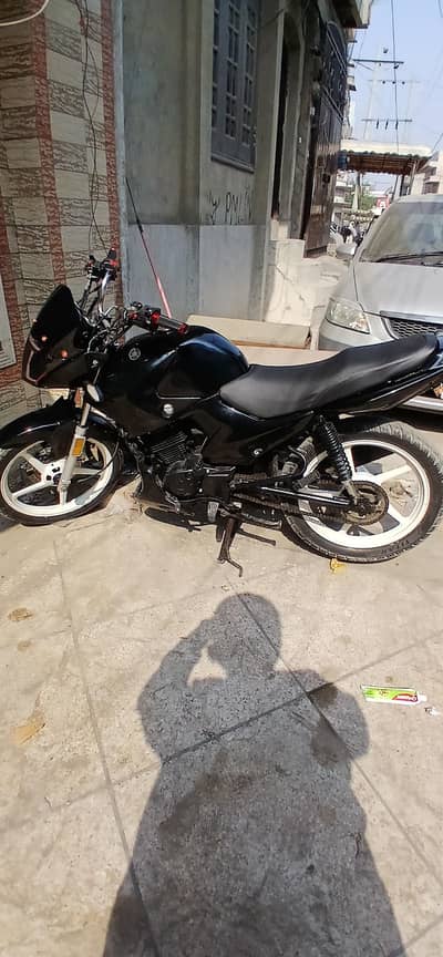 yamah YBR 125 all ok bike orignel parts and allter parts sat mily ga