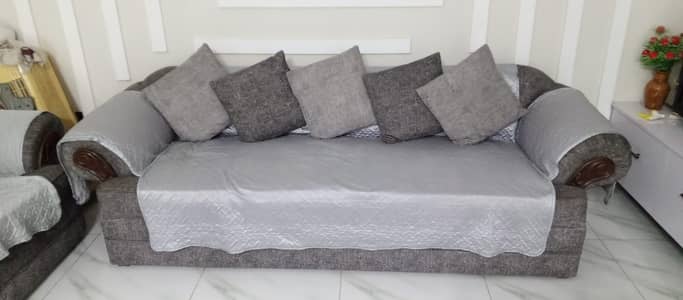 6 seater plus dewan