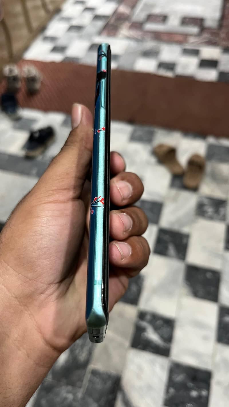 One Plus 8 5