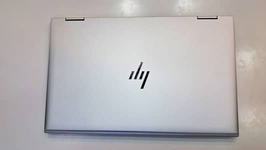 hp elitebook 1030 G8 Core i 7 11th Gen 16 gb ram 256 ssd nvme