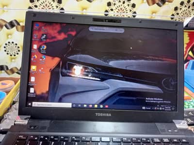Toshiba Core i5 2nd generation 8/256gh ssd