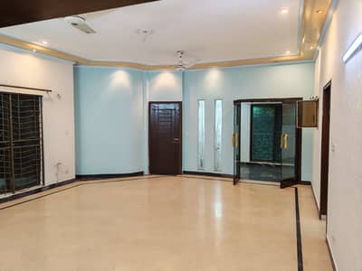 1 Kanal Upper Portion Available For Rent In Phase 4 GG block DHA Lahore