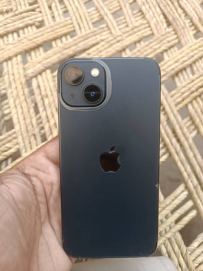 Apple iPhone 13 2