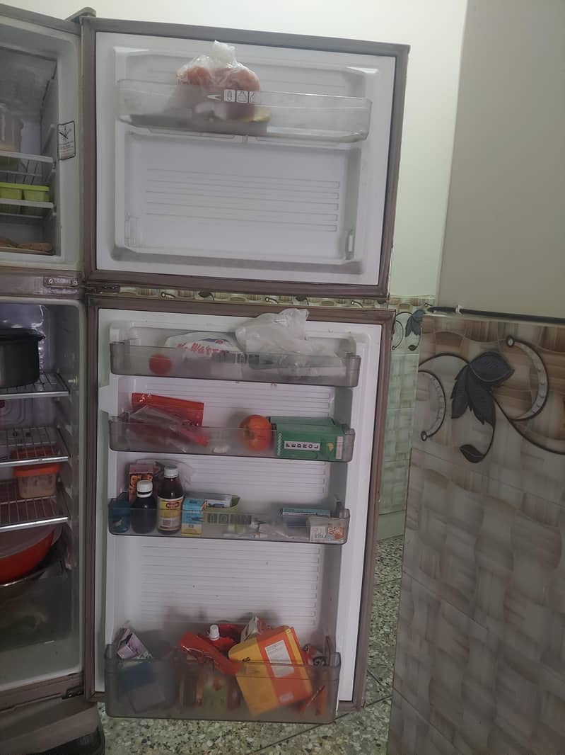 dawlance refrigerator 1