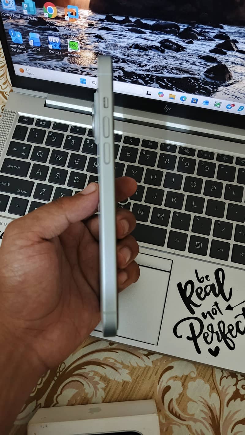 Apple iPhone 15 plus jv 1