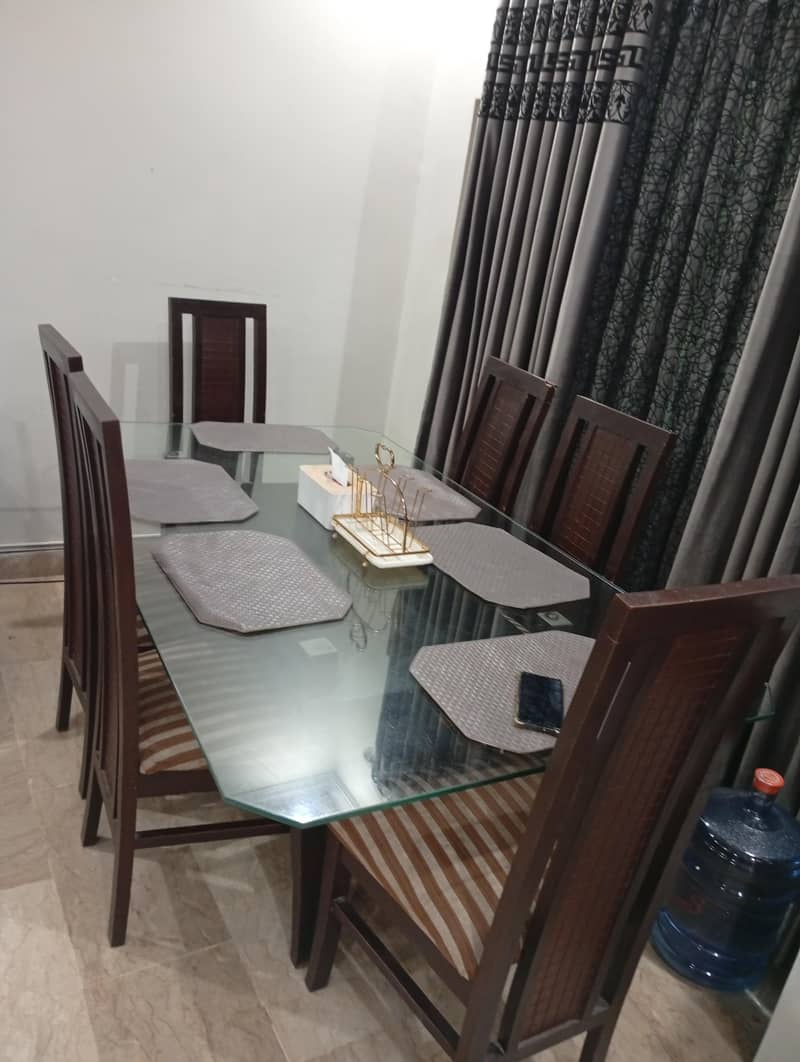 new Woden dining table 3