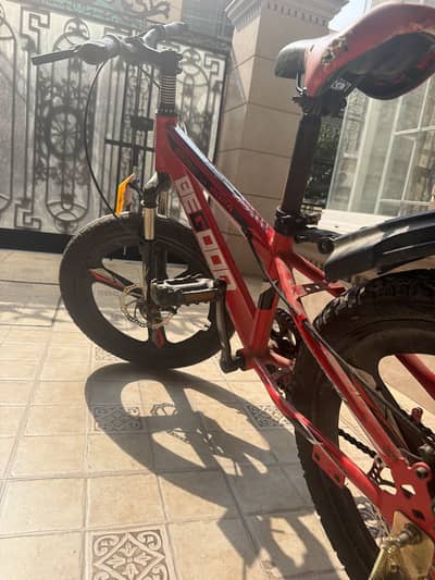 Red and black by cycle