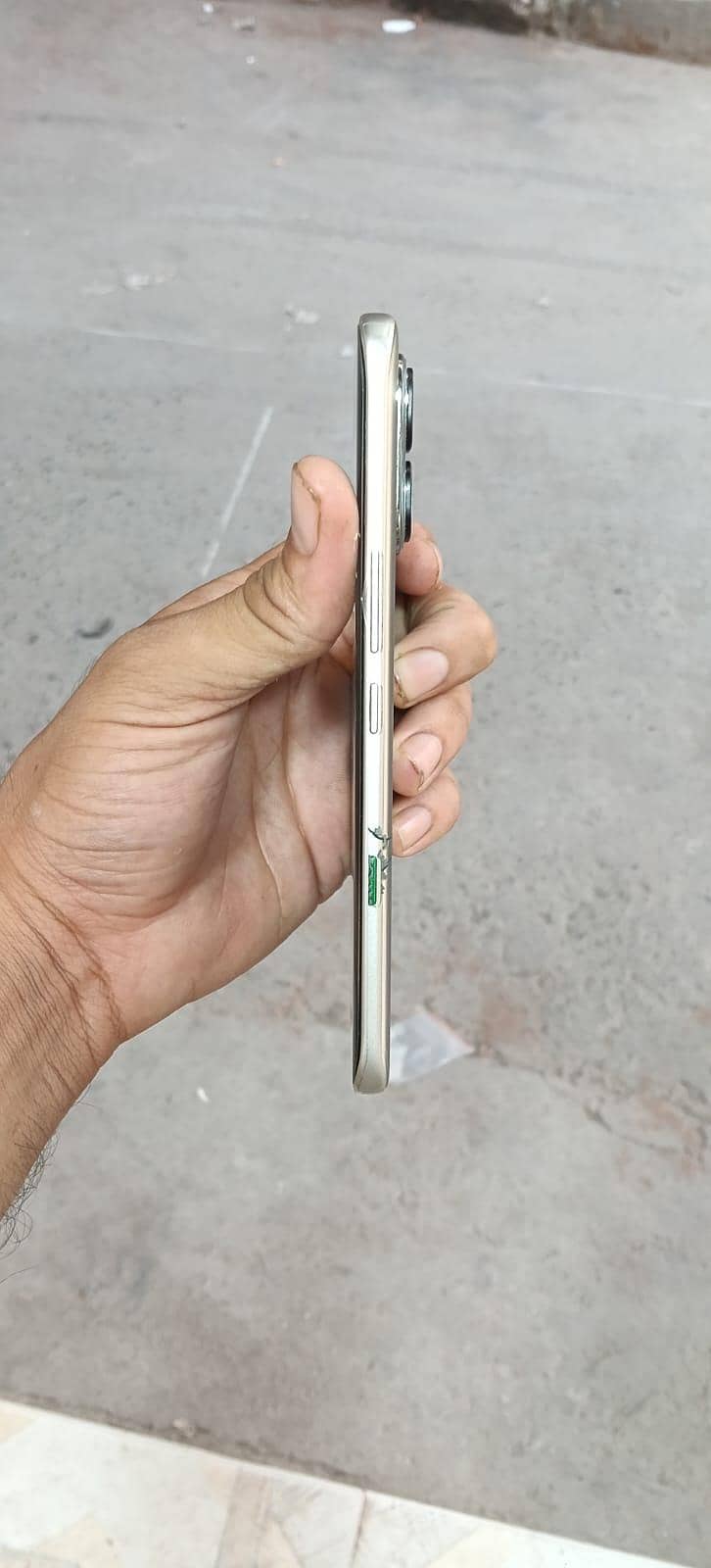 Infinix Note edge 4
