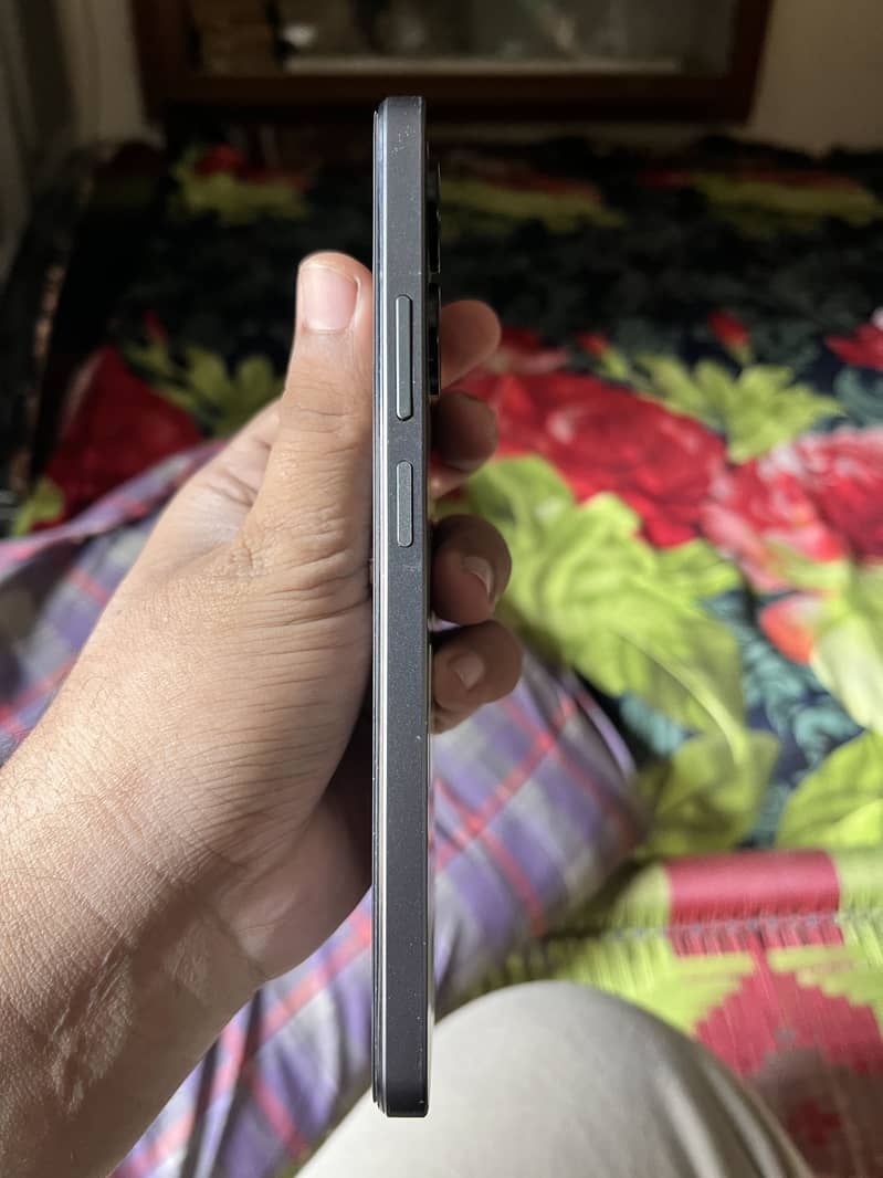 Realme Note 60x 3