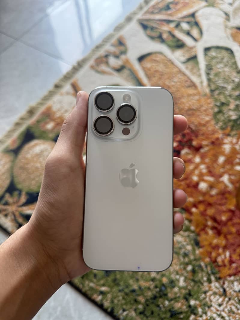Apple iPhone 15 Pro 7