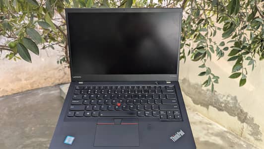 Lenovo ThinkPad X1 Carbon | Core i7 7th Gen | 16GB RAM | 256GB SSD