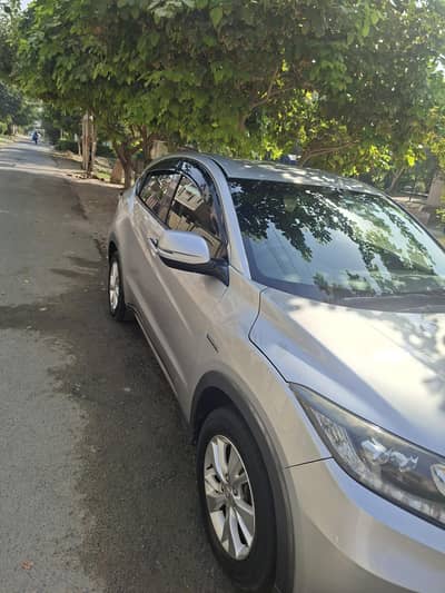Honda Vezel Hybrid X 2015/2020