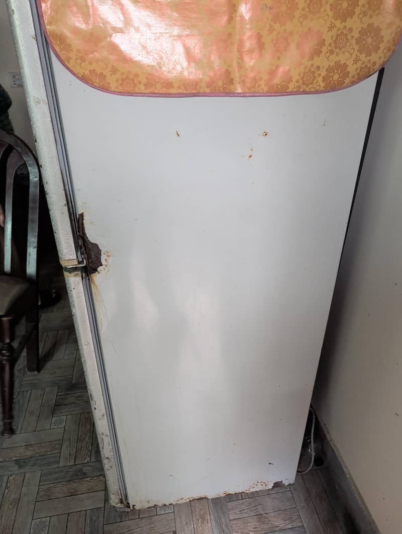 Dawlance fridge 2