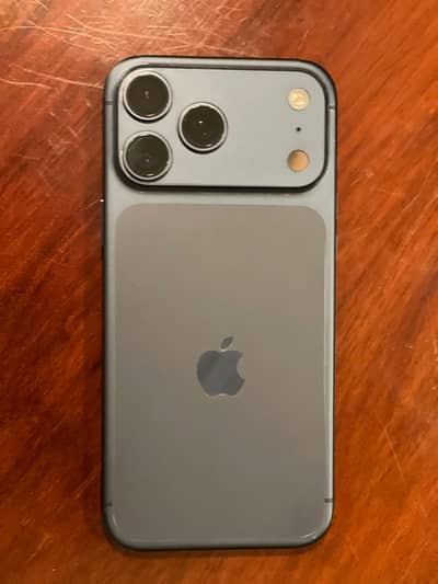 Apple iPhone 17 Pro Max a few months used just like new
