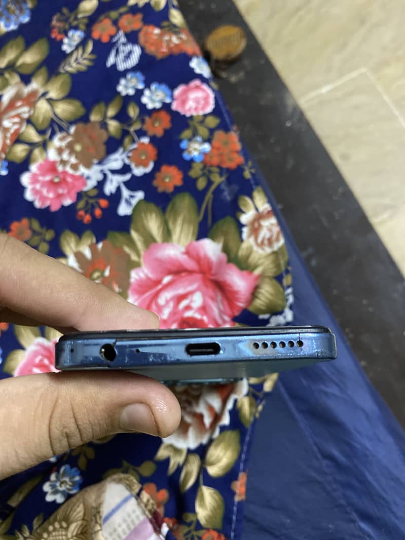 Tecno Spark 20 2
