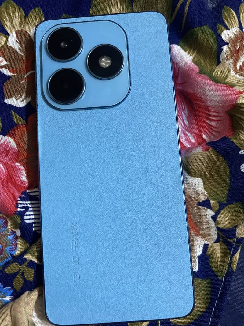 Tecno Spark 20 3