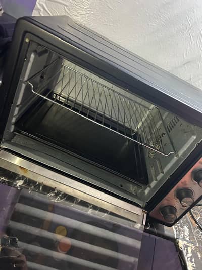 west point microwave oven condition 10/10 for sale